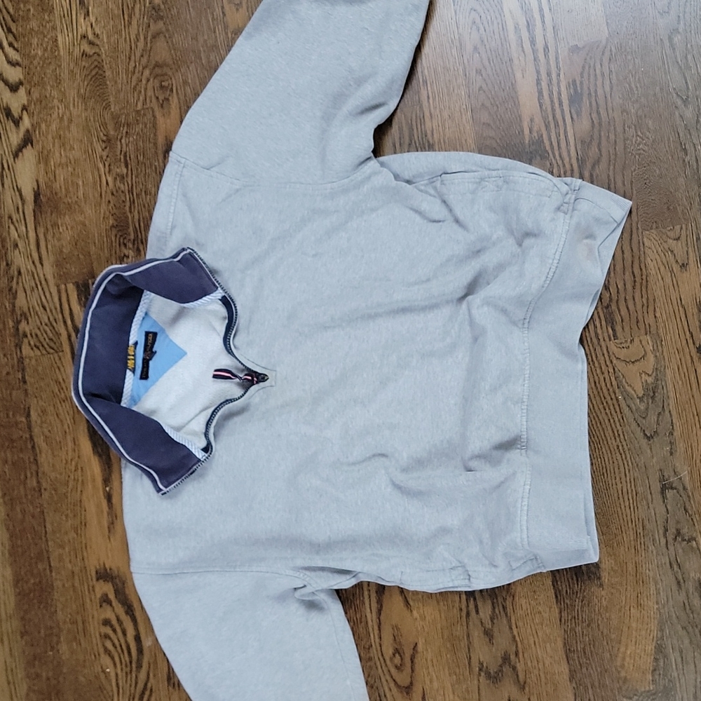 Tommy Hilfiger sweatshirt, used